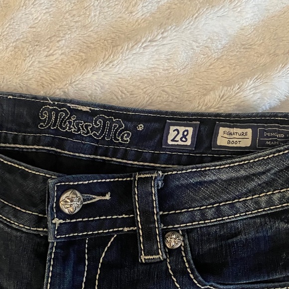 Miss Me SZ:28 Dark Blue Boot Cut Jeans - Picture 2 of 7